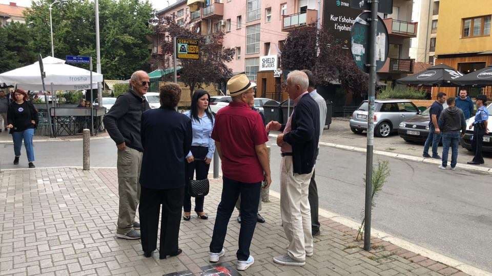 Prishtinasit protestojnë kundër zhurmës së kafeterive