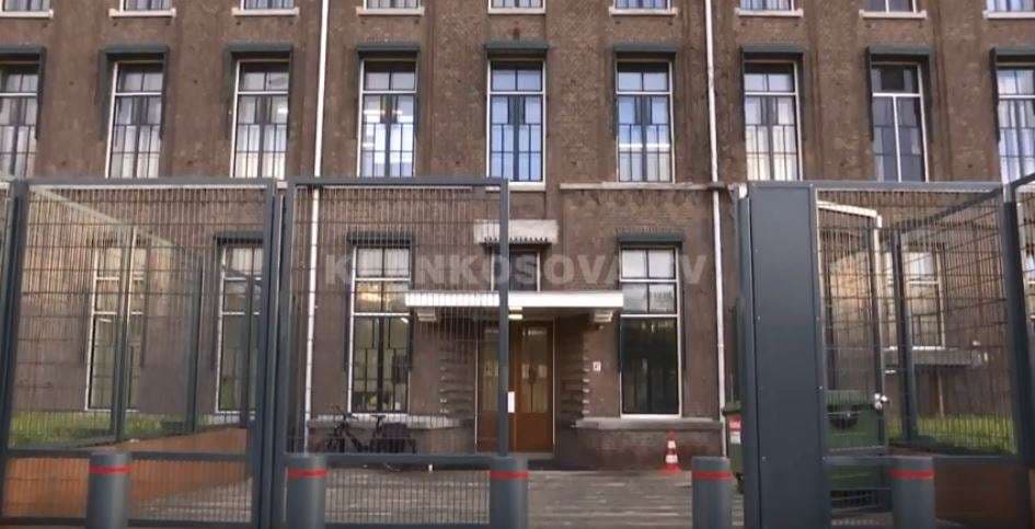 Anulohen telefonatat dhe vizitat në Qendrën e Paraburgimit në Hagë