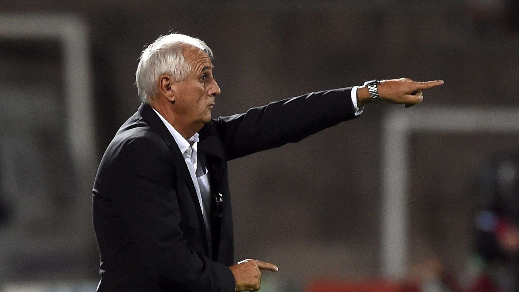 Challandes publikon listën e futbollistëve për ndeshjet e tetorit