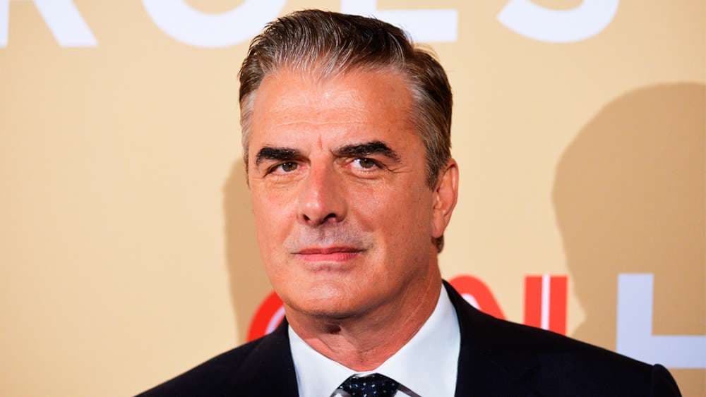 Chris Noth po bëhet sërish baba (FOTO)