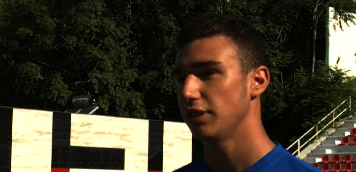 Historia e 16 vjeçarit, kampioni i notit nga Durrësi (VIDEO)