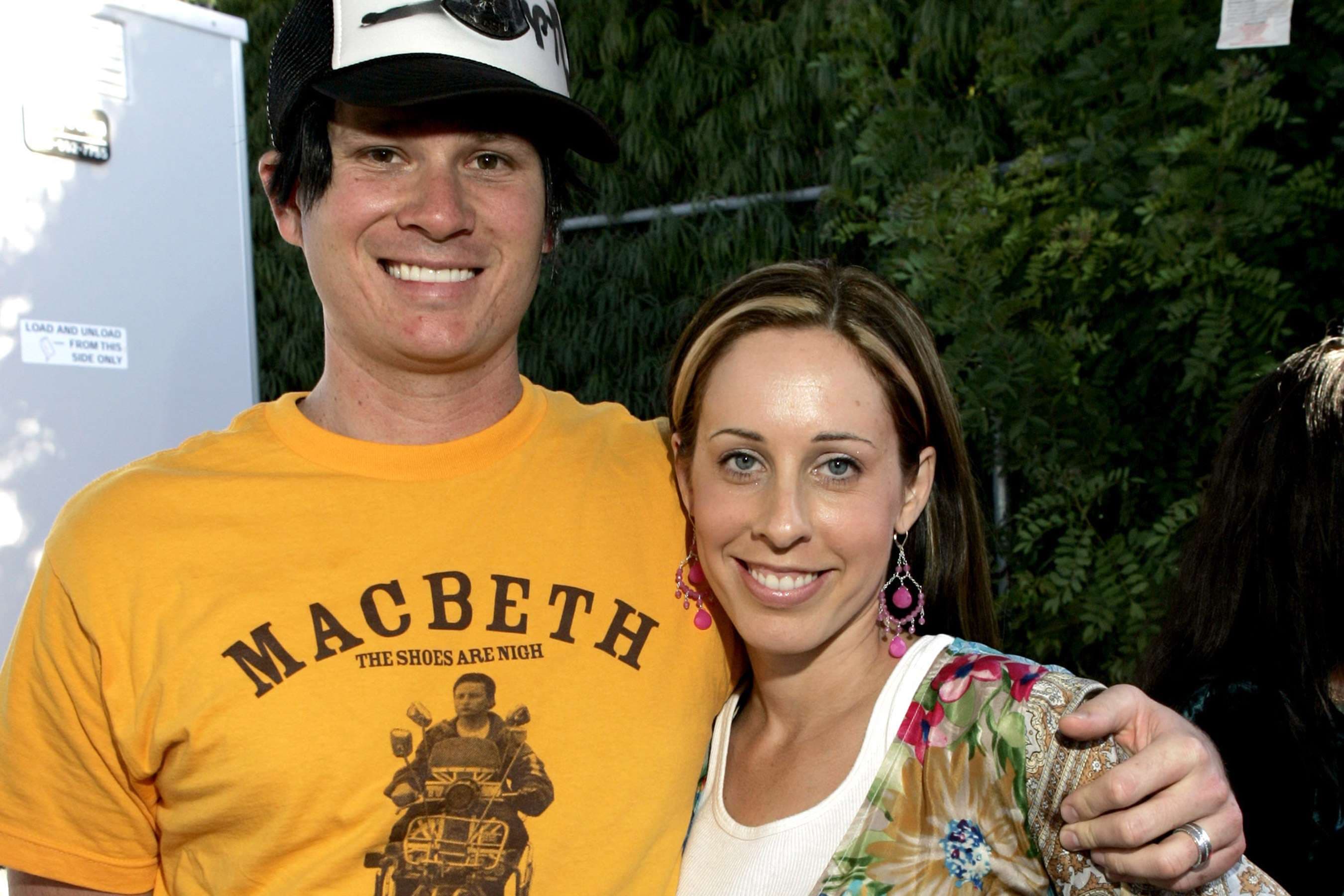 Tom DeLonge ndahet nga gruaja pas 18 vjetësh