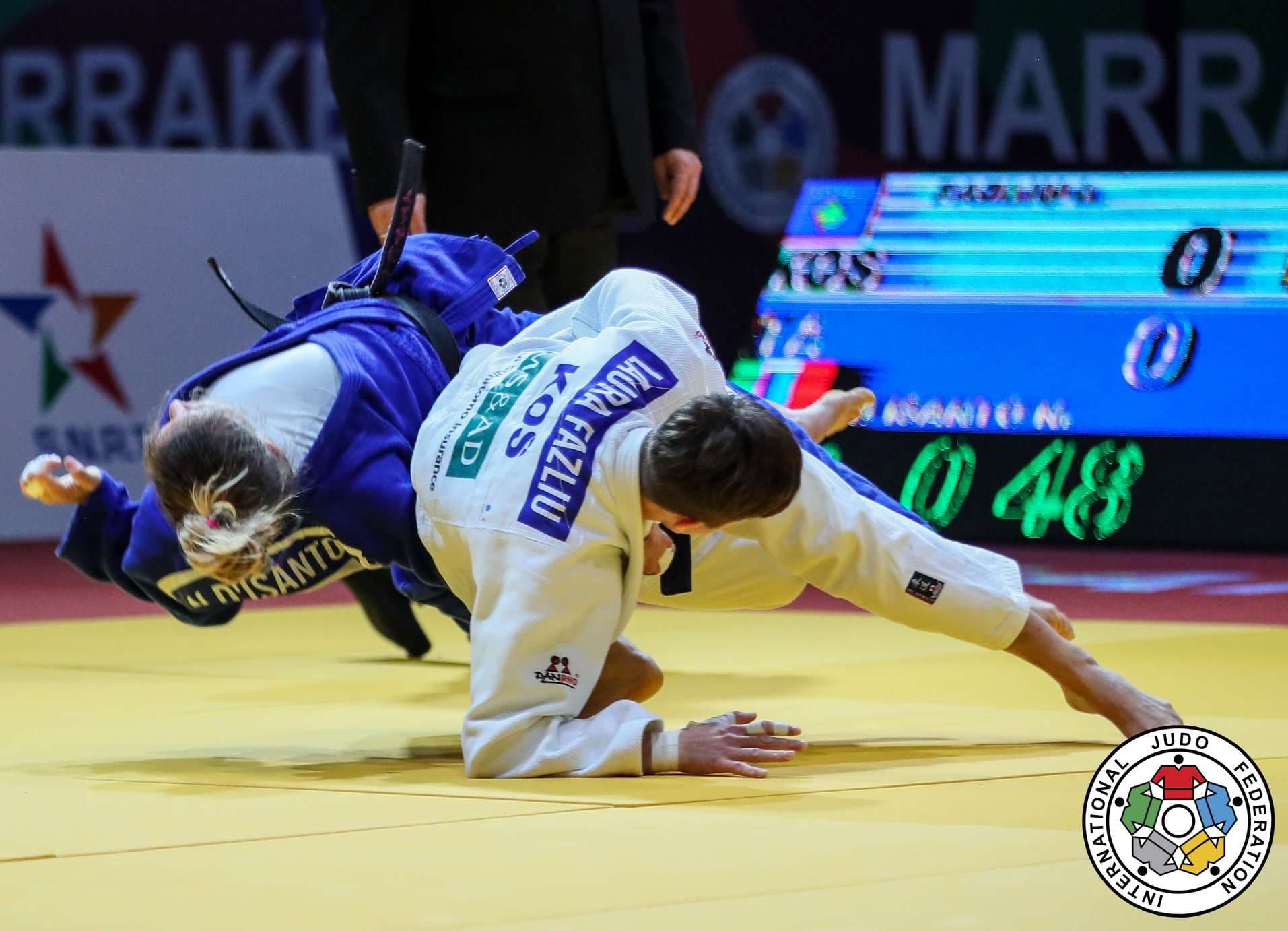Laura Fazliu një fitore larg medaljes së bronztë