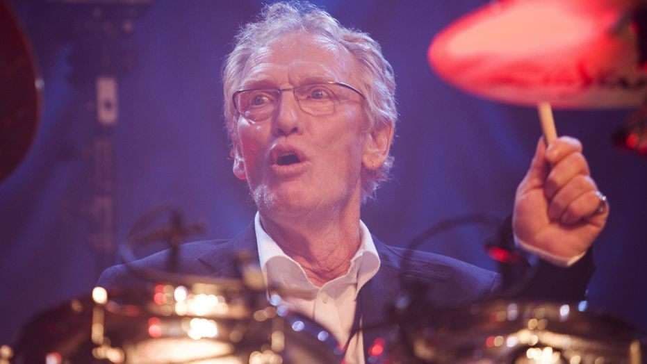 Vdes Ginger Baker – bashkëthemeluesi i grupit “Cream” (VIDEO)