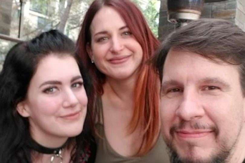 Udhëton 804 kilometra larg për të humbur virgjërinë