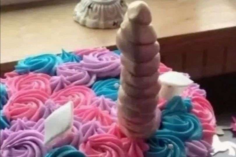 Kur torta e ditëlindjes kthehet në diçka të ‘turpshme’ (FOTO)