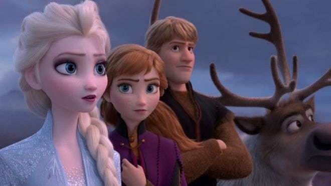 Çka thonë kritikët për "Frozen 2"?