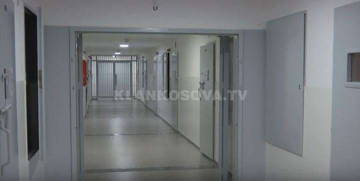 Ndërpriten vizitat familjare për të burgosurit, shkak përhapja e COVID-19