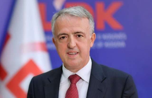 Hamiti: Një tjetër qeveri e majtë e Kurtit do ta rrezikonte Kosovën – qytetarët e kanë në dorë fatin e shtetit