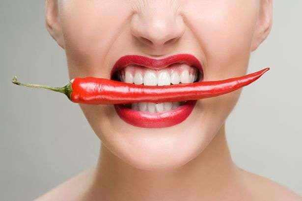 Ata që hanë djegës zvogëlojnë për një çerek rrezikun që të vdesin të ri