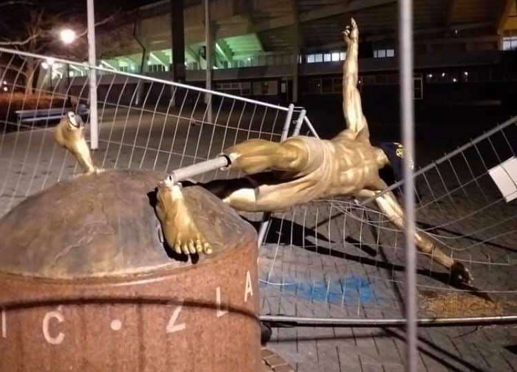 Vandalizohet sërish statuja e Zlatan Ibrahimoviqit (FOTO)