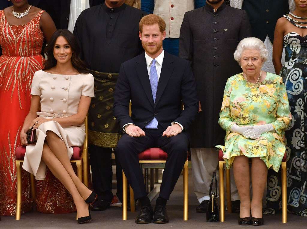 Mbretëresha Elizabeth II pajtohet me kërkesën e Meghan dhe Princit Harry