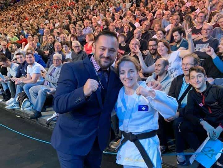 Driton Kuka: Distria Krasniqi e artë para 20 mijë shikuesve në Paris