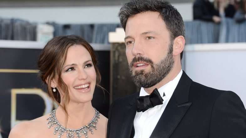Aktori i famshëm tregon pse është penduar pas divorcit