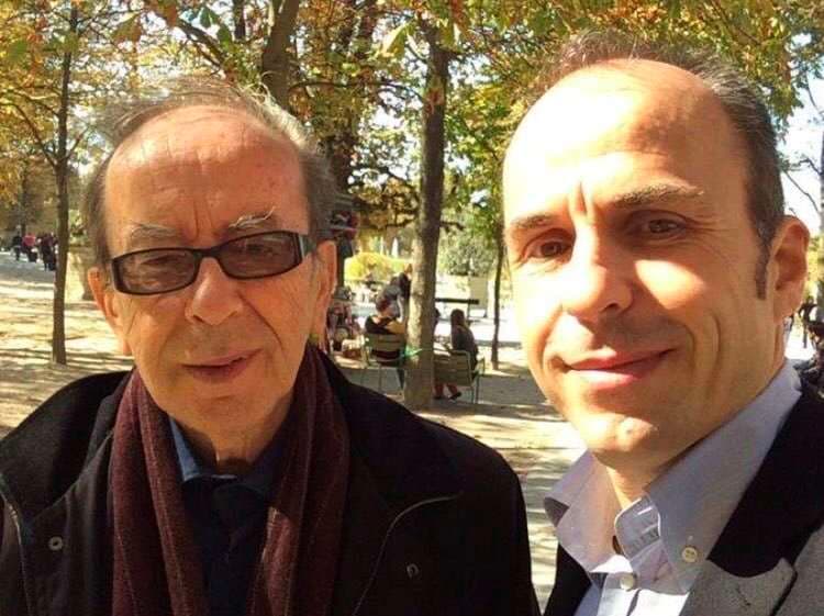Ismail Kadare gati për ceremoninë e Legjionit të Nderit