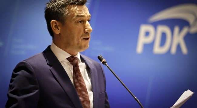 Veseli reagon pas viktimës së parë nga koronavirusi: Shpresoj që ky rast të jetë i fundit
