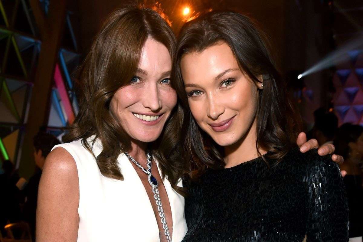 Bella Hadid pozon me 'binjaken' e saj Carla Bruni për "Elle France"
