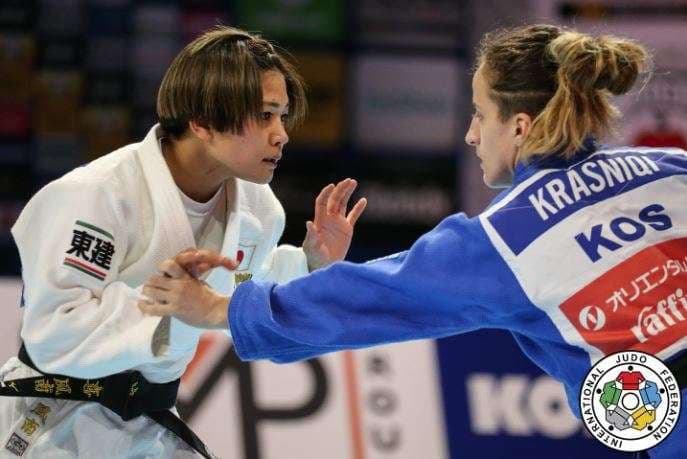 Distria Krasniqi kalon në çerekfinale