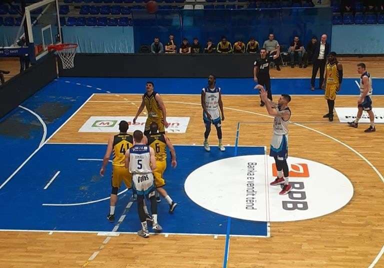 Prishtina triumfon ndaj Yllit