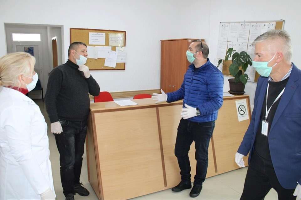 Ismajli: Zhegra po i përgjigjet thirrjes për të qëndruar në shtëpi