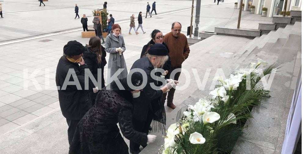 Mbahen homazhe për Leze Qenën