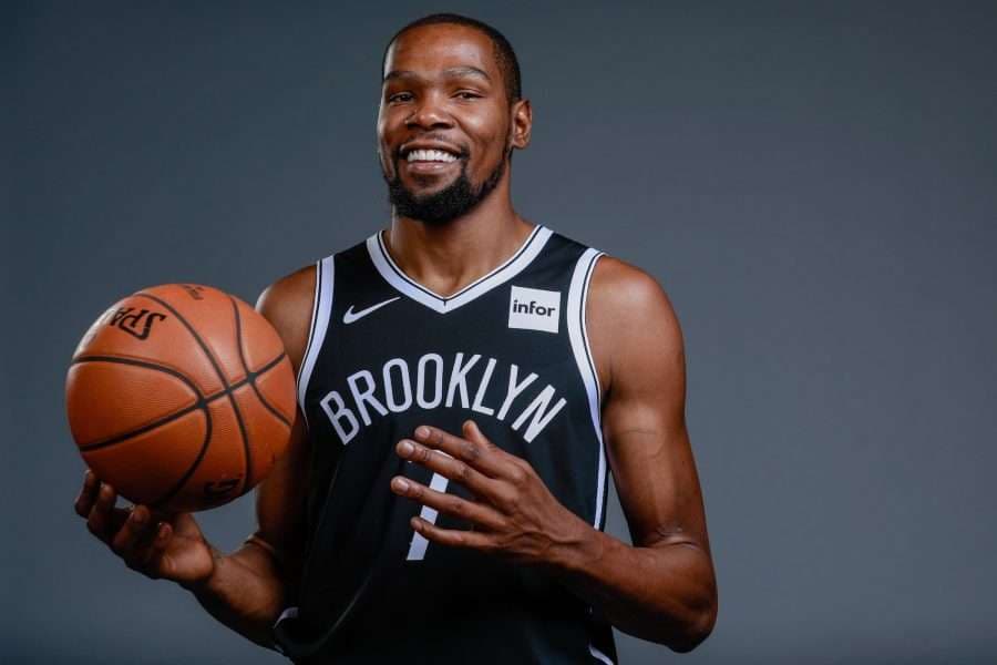 Kevin Durant pozitiv me koronavirus