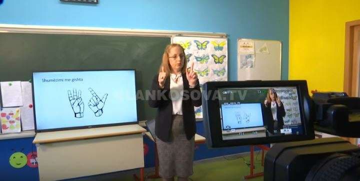MASHTI nis mësimin online (VIDEO)