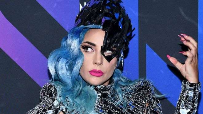 Lady Gaga me koncert në mbështetje të punonjësve shëndetësorë