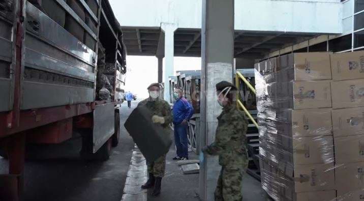 Rusia i lanë rrugët e Serbisë (VIDEO)