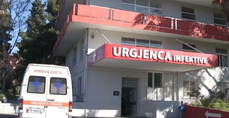 Një 80 vjeçare nga Shqipëria shërohet nga koronavirusi