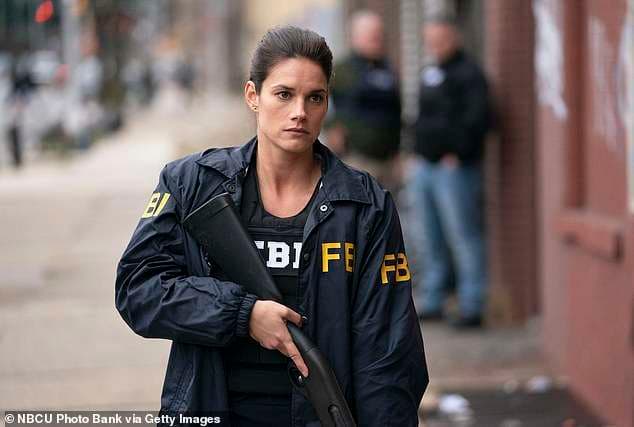 Ylli i “FBI” sjellë në jetë fëmijën e parë (FOTO)