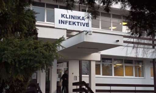 85 pacientë të shtrirë në Infektivë - gjashtë në gjendje kritike