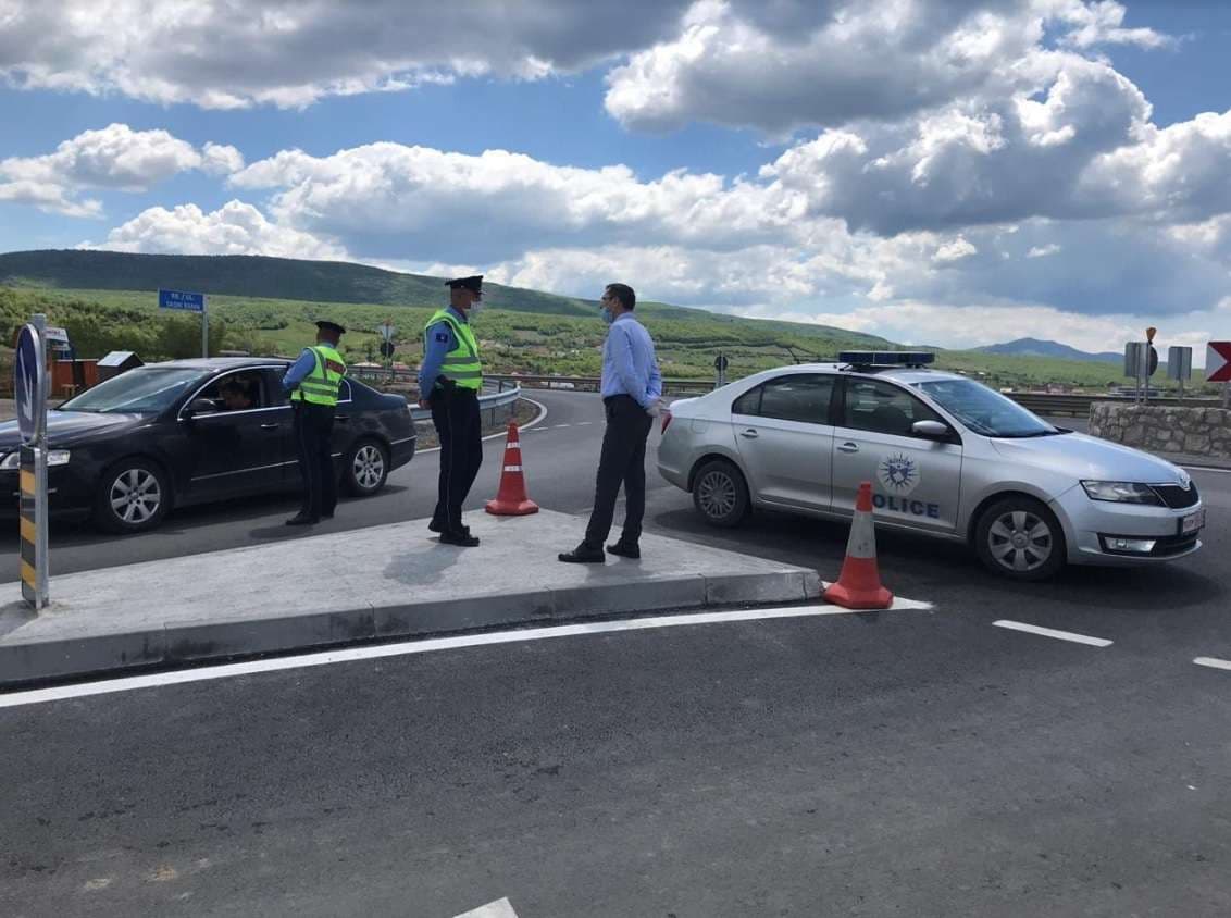 Bajram Gecaj viziton policinë e rajonit të Pejës