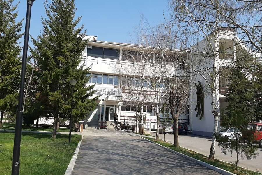 Klinika Infektive: Dy pacientë në gjendje më të rëndë, njëri nga ta në gjendje kritike