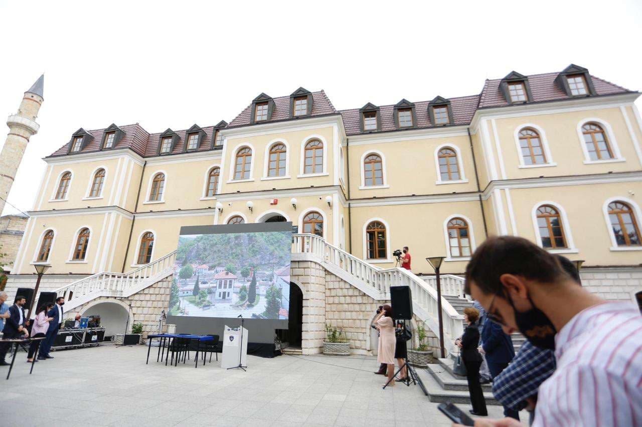Nënshkruhet memorandumi për rithemelimin e Muzeut të Historisë së Natyrës (FOTO)
