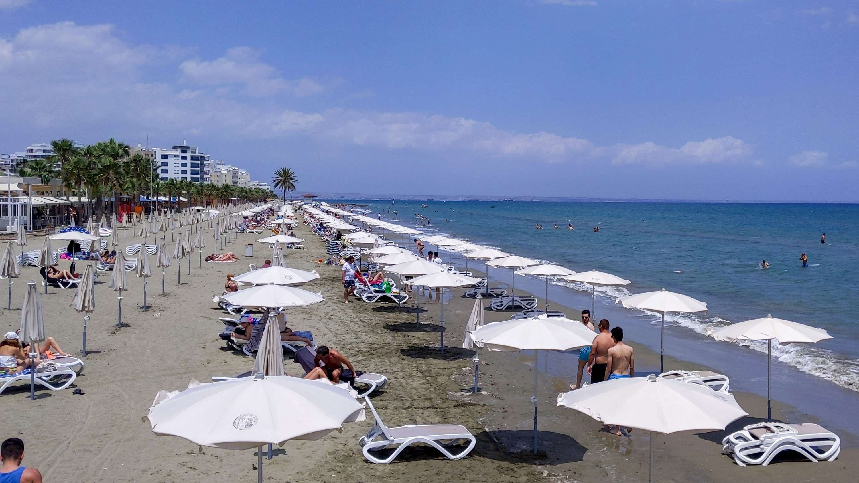 Qiproja do të mbulojë shpenzimet e turistëve të prekur nga koronavirusi