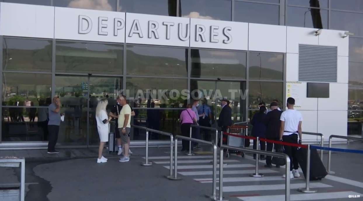 Aeroporti nis punën me rregulla të reja (VIDEO)