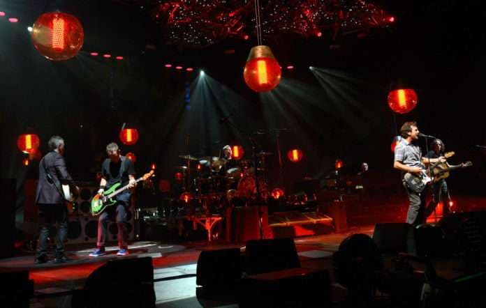 Pearl Jam nderon nëntë fansat kishin vdekur në festivalin Roskilde