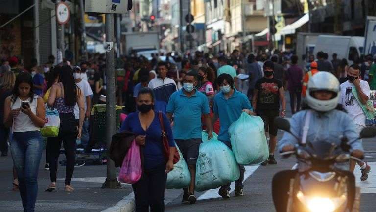 Brazili bëhet vendi i dytë që regjistron mbi 50 mijë vdekje nga koronavirusi