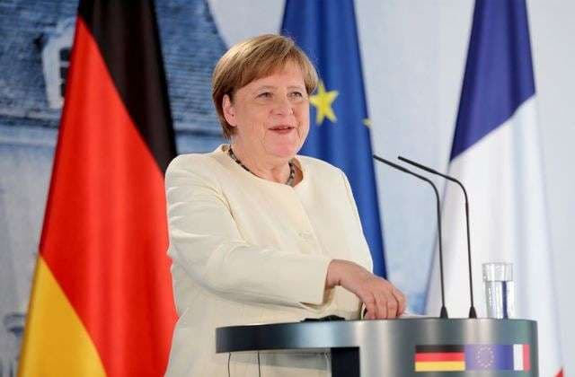 A mbaj maskë? Më kapni në dyqanin e ushqimeve, thotë Merkel