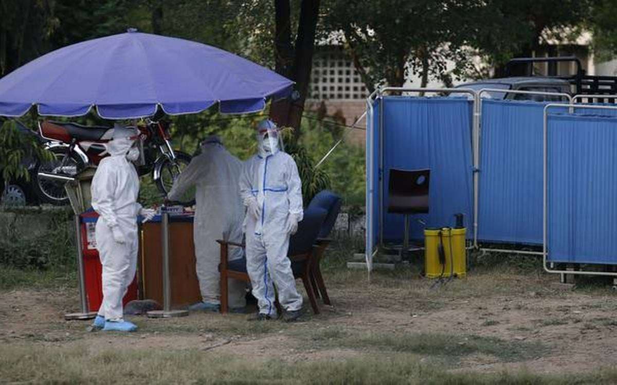 Mbi 100 mijë të prekur me koronavirus në Pakistan
