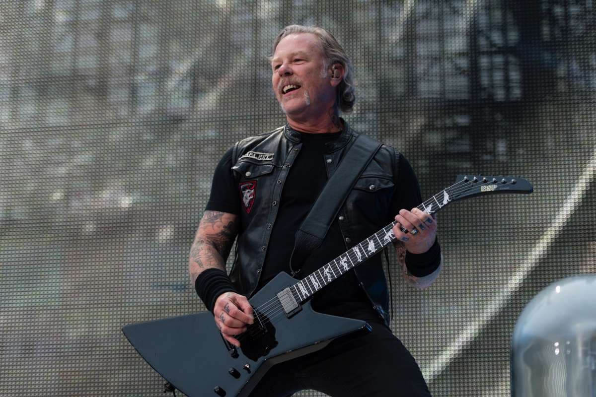 Metallica nderon Ennio Morricone-n