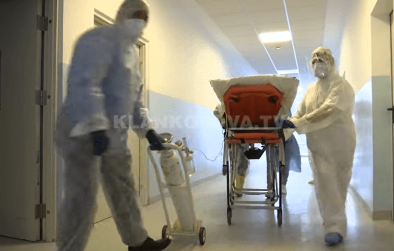 Vdes nga COVID-19 edhe një lehonë 26 vjeçare nga Vitia
