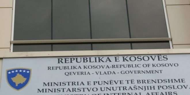 Një zyrtar nga kabineti i Veliut del pozitiv me Covid-19