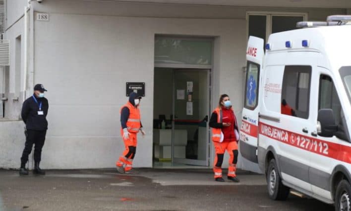 Arrin në 161 numri i viktimave nga COVID-19 në Shqipëri