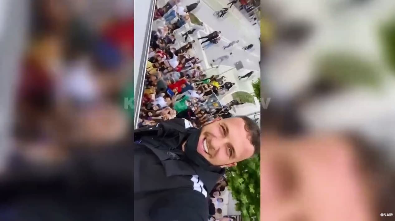 Mozzik mbledh fansat në kohë pandemie (VIDEO)