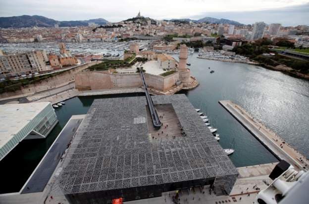 Franca shpall Parisin dhe Marsejën - zona të rrezikut të lartë të përhapjes së COVID-19