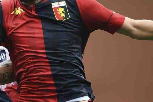 Genoa regjistron 14 raste me COVID-19 në skuadër