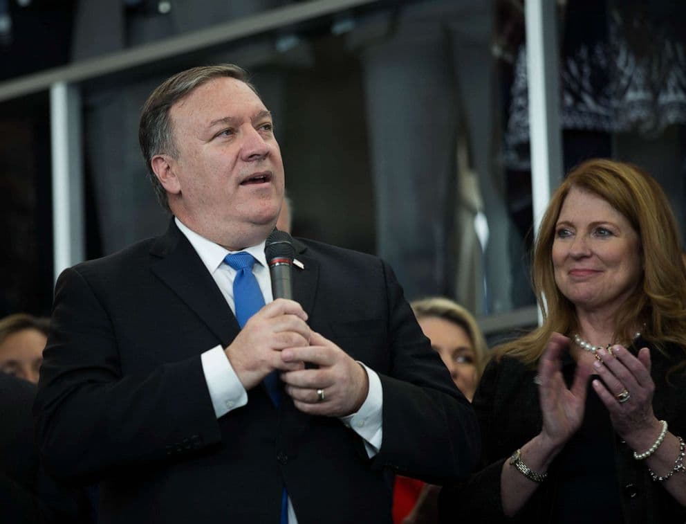 Mike Pompeo dhe gruaja e tij rezultojnë negativë në testin për koronavirus