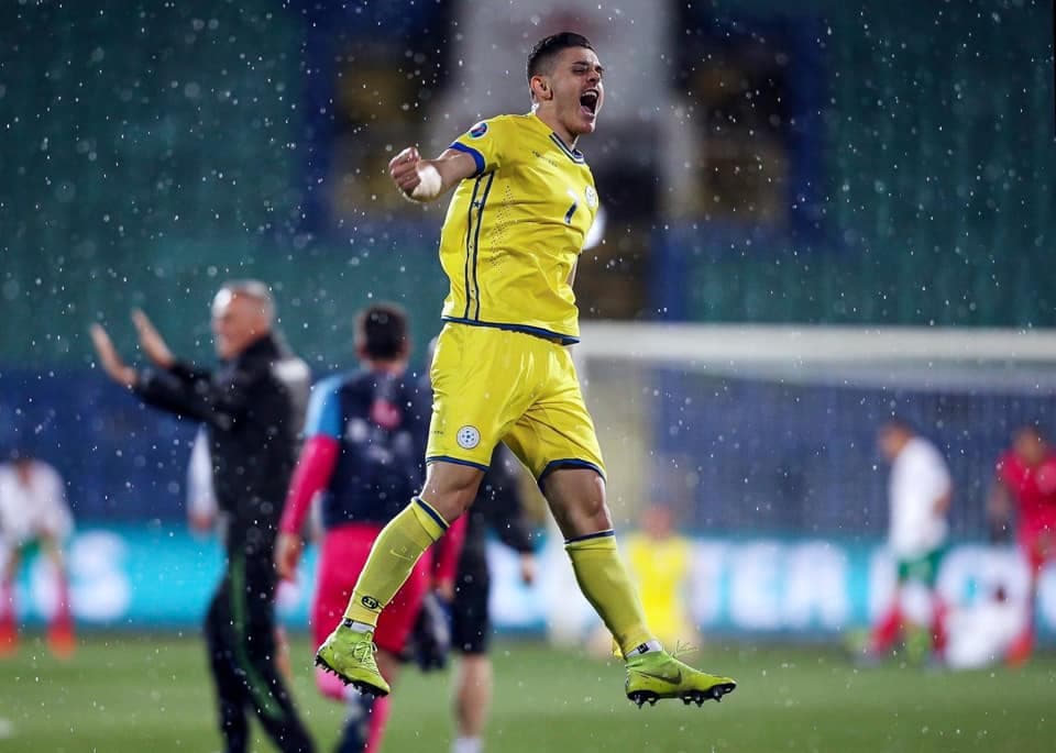 Rashica: Sot është ditë e madhe, forca djema!